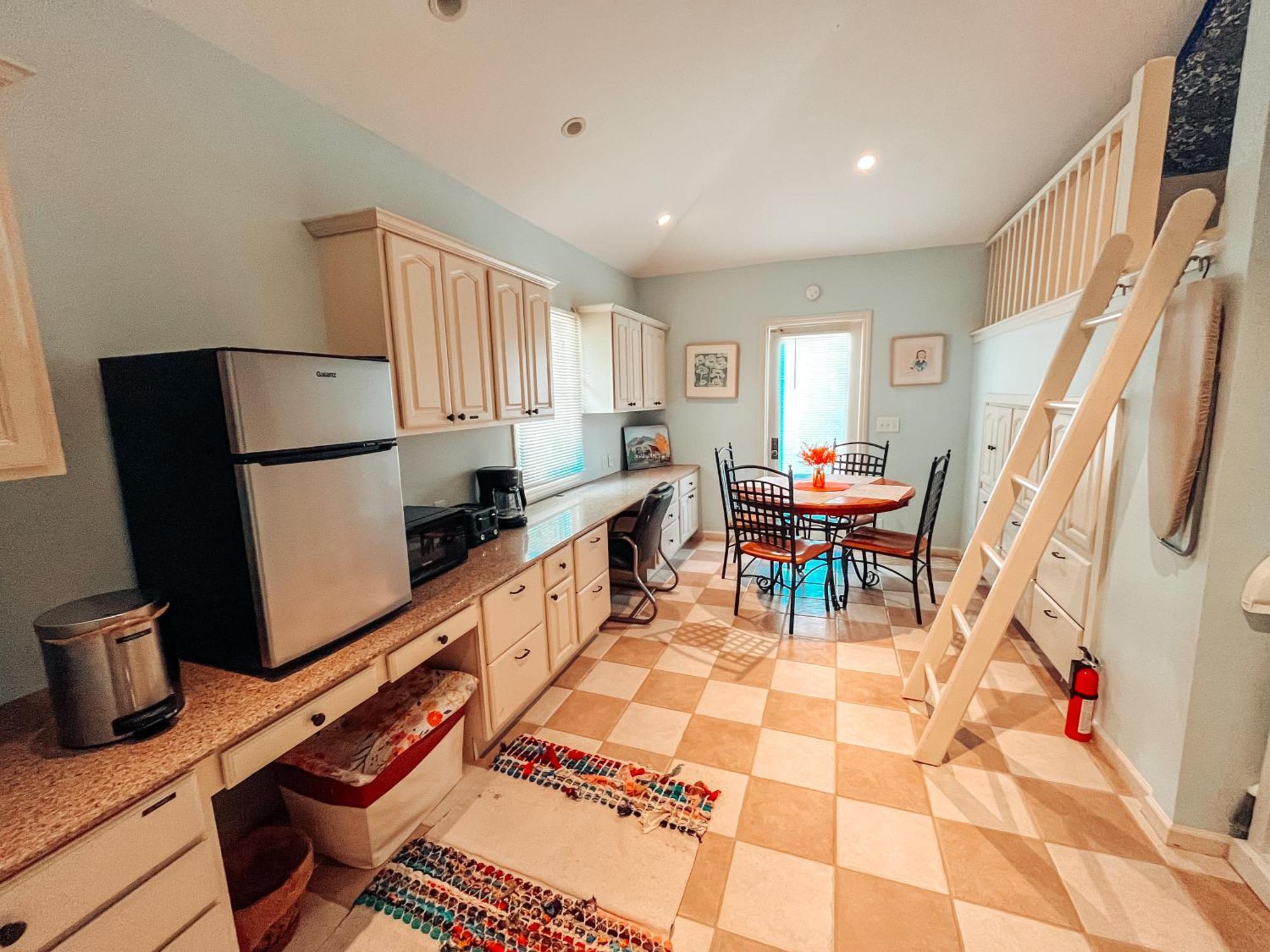 Cozy Guest House Studio Apartment 그린즈버러 외부 사진
